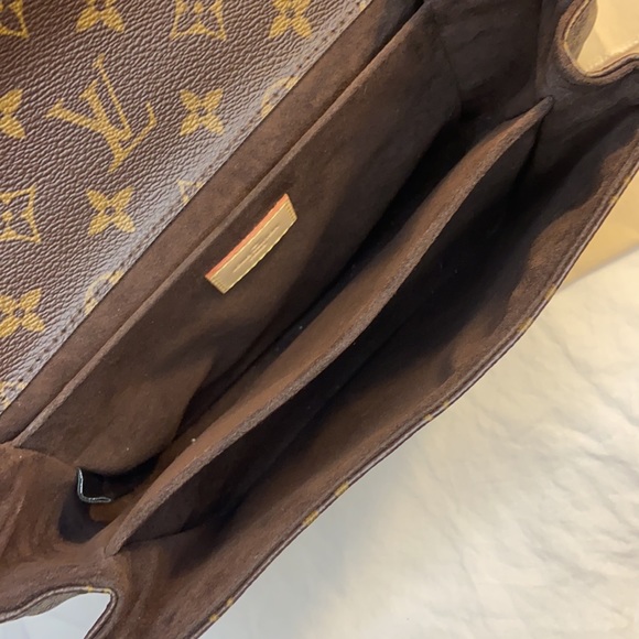 Louis Vuitton Pochette Métis - Picture 7 of 9